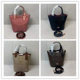Picture of Celine Handbags _SKUfw225667452fw